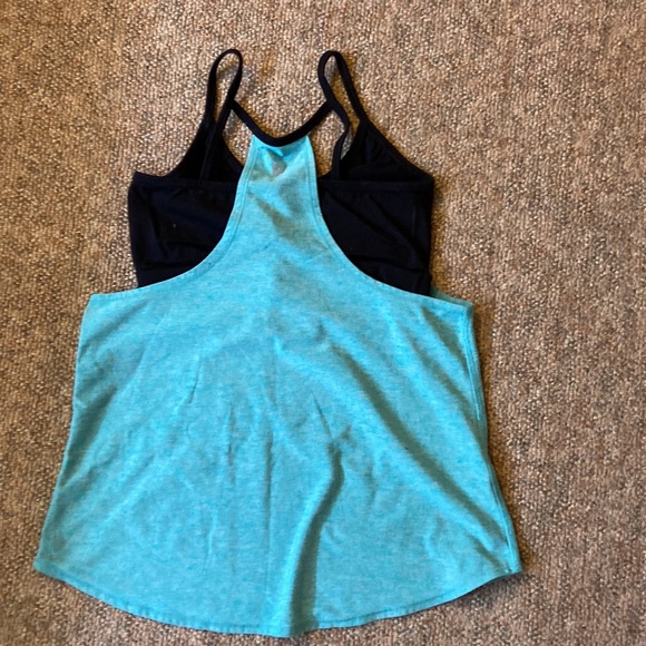 Kids triple flip tank top siz e10 - Picture 2 of 3